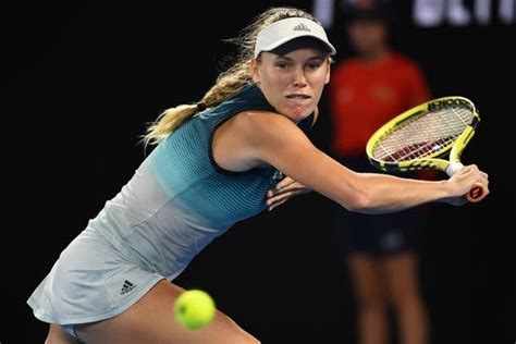 Maria Sharapova Beats Caroline Wozniacki in a Third-Round Grudge Match - The New York Times