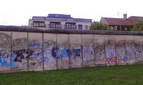 Berlin Wall Memorial - Some Popular Berlin Museums that will Blow your ...