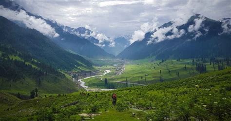 Doodhpathri, Kashmir: 5 Reasons You Will Fall In Love - India Chalk