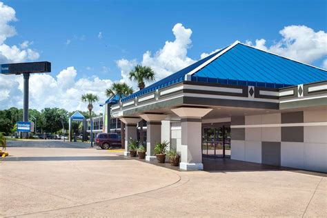 Travelodge Deltona - I-4, Exit 108, FL - See Discounts