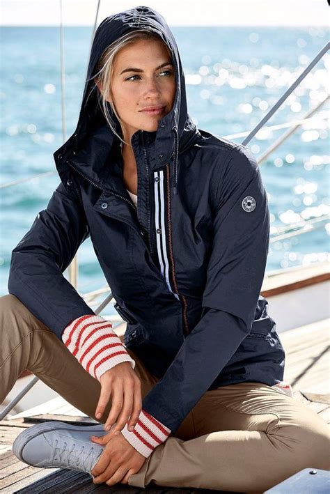 101 Best Boating Outfit - Fazhion | Boating outfit, Sailing outfit, Nautical outfits