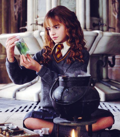 hermione granger making polyjuice potion. | Harry potter hermione, Emma watson child, Emma ...