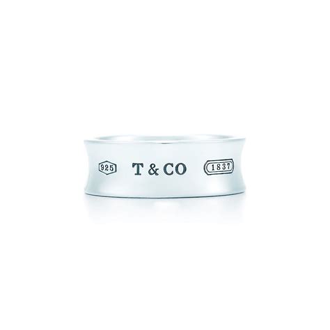 Tiffany 1837® ring in sterling silver. | Tiffany & Co.