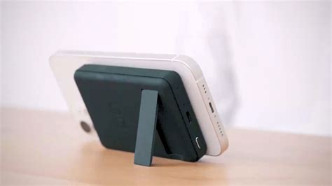 Meet The World’s First Hybrid Wireless Power Bank That Can Charge Both ...