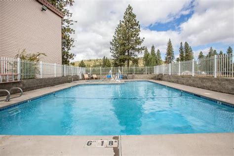 Comfort Inn Mount Shasta Area - UPDATED 2017 Prices & Hotel Reviews (Weed, CA) - TripAdvisor