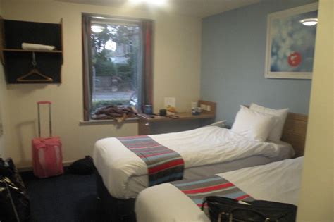 TRAVELODGE EDINBURGH CAMERON TOLL - Updated 2022 Prices & Hotel Reviews (Scotland)