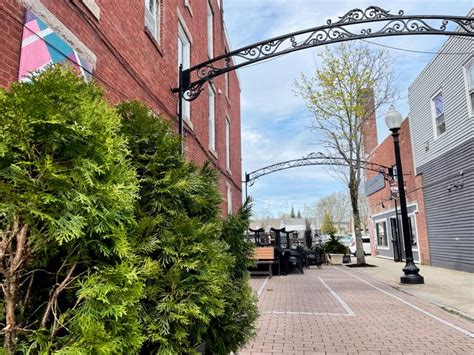 Rochester NH restaurants to offer outdoor dining in 2024