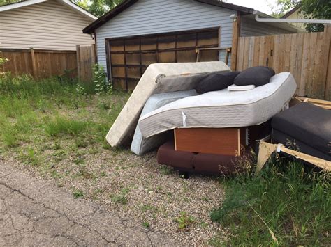 Furniture Removal, Pickup and Disposal Edmonton | Junk 4 Good