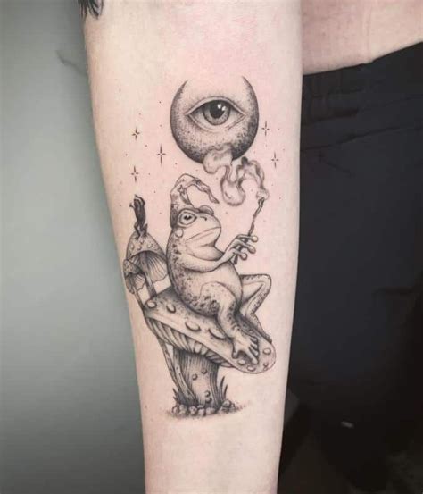 40+ Popular Frog Tattoos With Their Meanings (2021 Updated) | Surreal ...