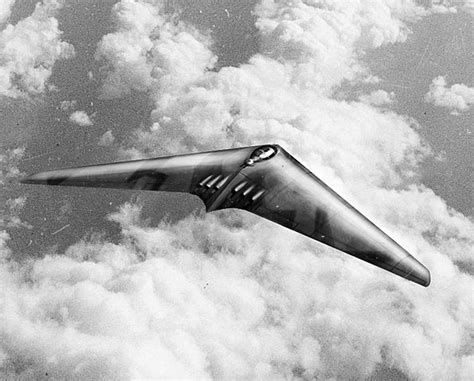 The Horten Ho. XVIII: The Flying Wing Bomber Nazi Germany Planned to ...