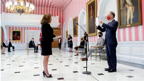 Chrystia Freeland named Canada's first female finance minister