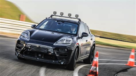 Porsche says Macan EV due in 2023 | Automotive News Europe