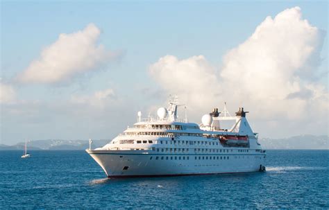 Star Legend Ship Stats & Information- Windstar Cruises Cruise ...