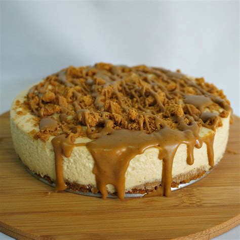 Life is too short, eat desserts: Speculoos Cheesecake