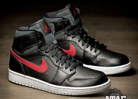 Air Jordan 1 Rare Air Black Red | SneakerFiles