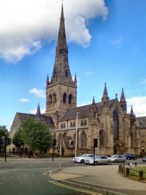 Salford Cathedral © David Dixon cc-by-sa/2.0 :: Geograph Britain and Ireland