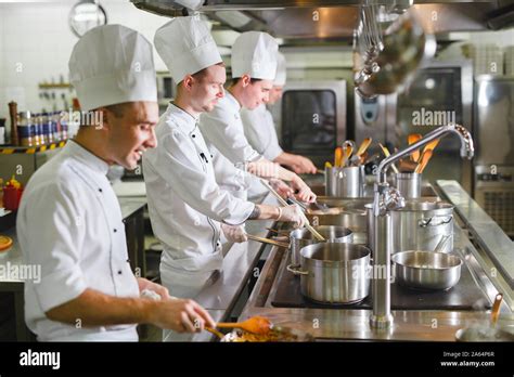 cook cooks in a restaurant Stock Photo - Alamy