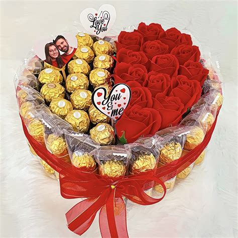 Buy Valentines Day Chocolate Gifts Box Online | Angroos