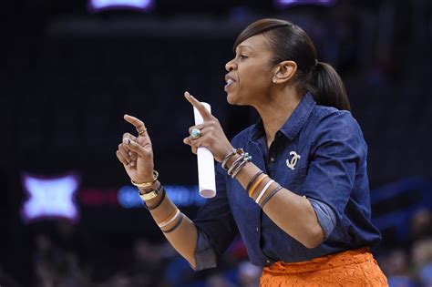 Tina Thompson introduced as head coach of Virginia women’s basketball - Streaking The Lawn