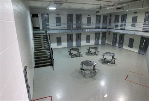 WV correctional officers to get higher salary, overtime | News | williamsondailynews.com