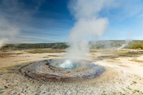 Yellowstone's Most Beautiful Geothermal Features