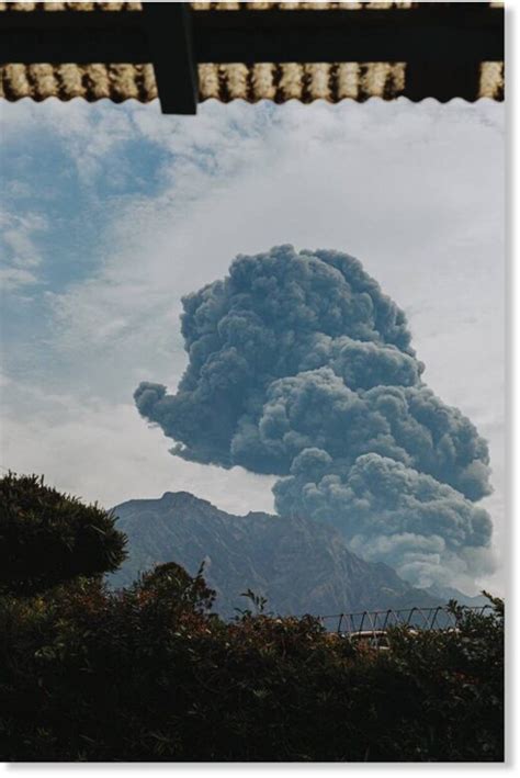 Japan's Sakurajima volcanic eruption sends plumes of smoke and ash into ...