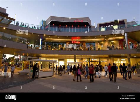 Santa Monica Place Mall Stock Photo - Alamy