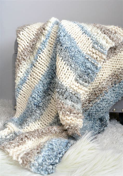 Cuddly Quick Knit Throw Blanket Pattern – Mama In A Stitch