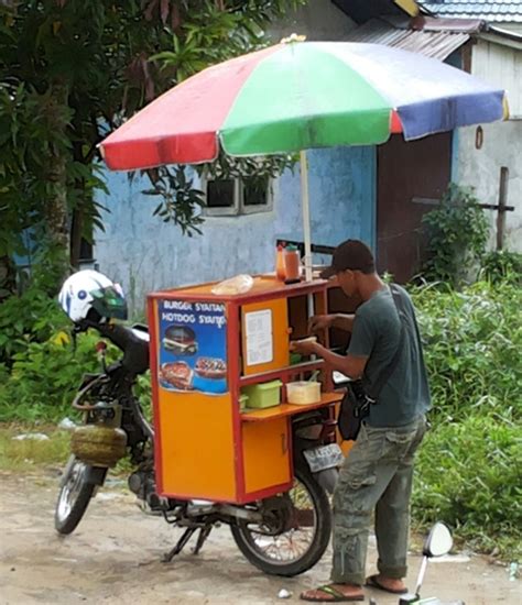 siplah321: 15 Model Gerobak Bakso Mie Ayam Kayu Unik Minimalis Untuk Usaha Jualan