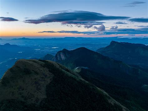 Captivating Sunrise at Kolukkumalai Peak :: Behance