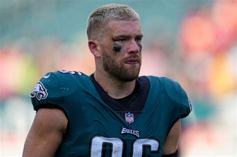 Eagles trade Zach Ertz to Cardinals after offseason of rumors