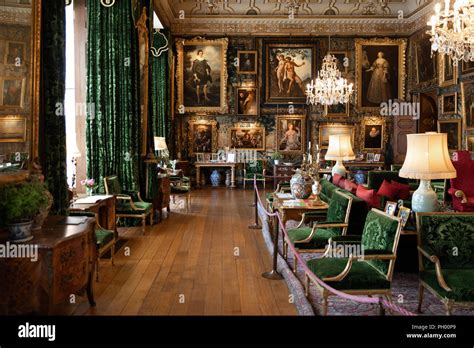 Hatfield house interior hi-res stock photography and images - Alamy