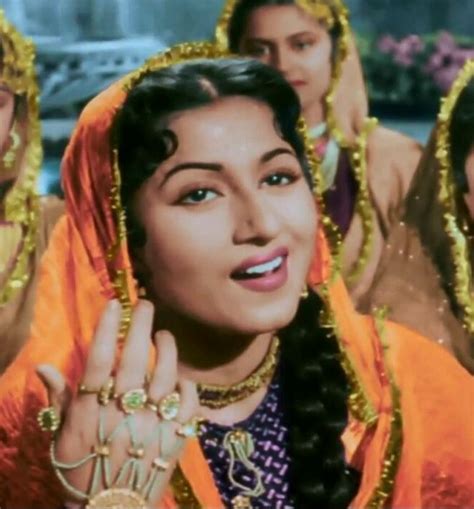 madhubala mughal e azam OMG Just look the art of her dances most ...