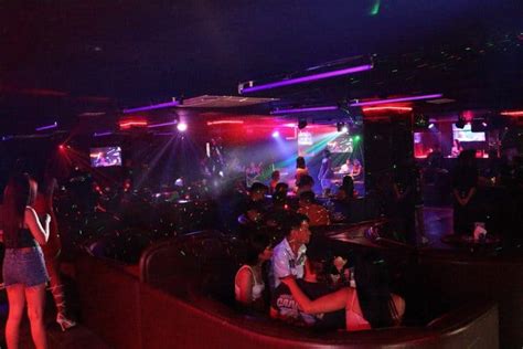 Where to Party in Manila, Nightlife in Manila - Just In Travel