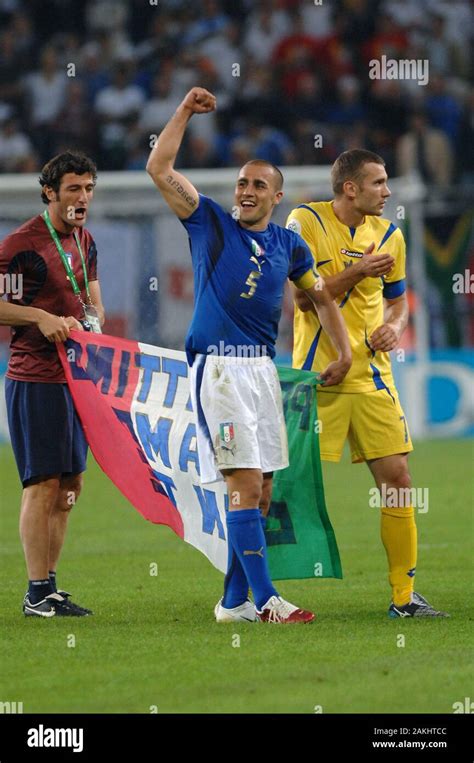 Fabio cannavaro world cup 2006 hi-res stock photography and images - Alamy