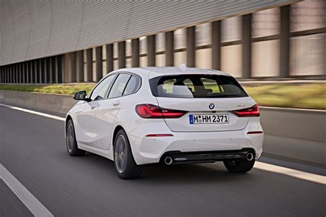 BMW 118i Sport GP 2022: tudo sobre o hatch premium alemão