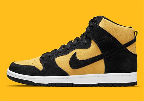 Nike SB Dunk High Yellow Black DB1640-001 | SneakerNews.com