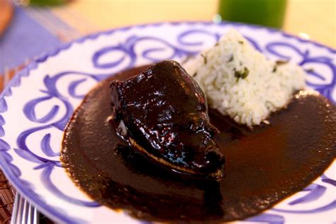 Mole Negro - Black Mole Sauce from Oaxaca - How to Make Mole