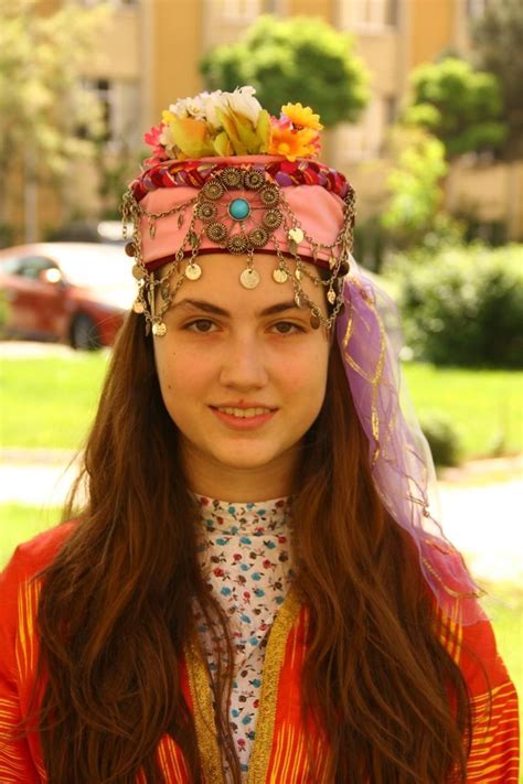 Turkish girl Beauty Around The World, People Around The World, Dream Cast, Tribes Of The World ...