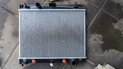 Car Radiator Types Explained - AutoGuru