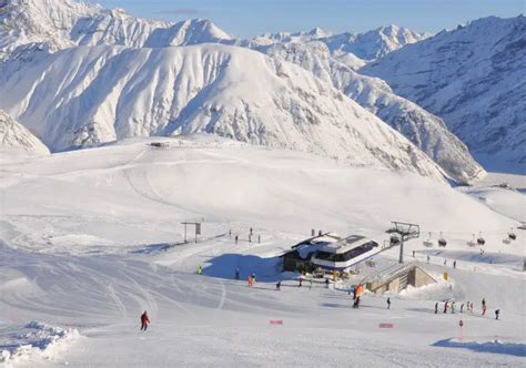 Livigno Ski Resort Info Guide | Mottolino Carosello 3000, Livigno Review