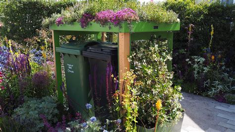 Wheelie bin storage ideas: 12 ways to hide your bins in style ...