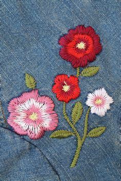 37+ Hand Embroidery Designs Flowers | Basdemax