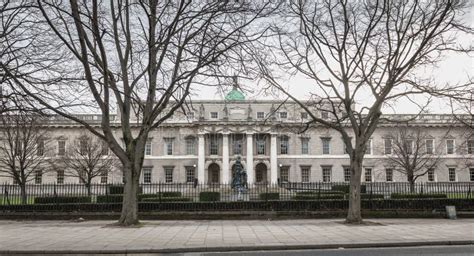 Architectural Detail of the Custom House in Dublin, Ireland Editorial Stock Image - Image of ...