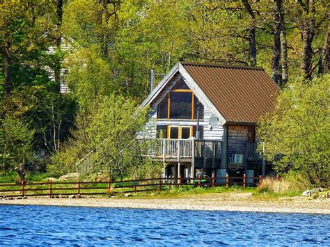 Lochside Lodge - LOG CABIN SCOTLAND