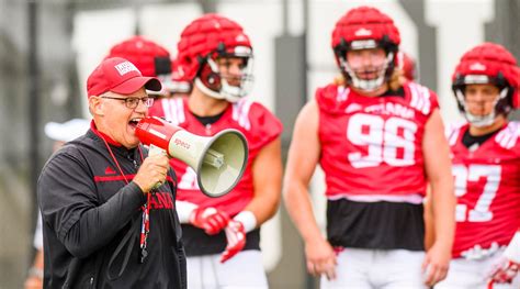 Tom Allen Enjoys Balancing Head Coaching and Defensive Play-Calling for Indiana Football ...