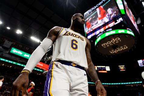 LeBron James scoring tracker: Lakers-Pelicans live stream, how to watch online, TV, time - al.com