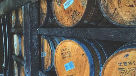 Kentucky Hotel Where Guests Sleep in 'Bourbon Barrels' Is So On-Brand - WanderWisdom News