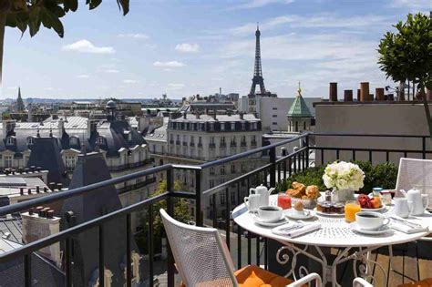 Hotel com vista para Torre Eiffel: 18 sugestões para você