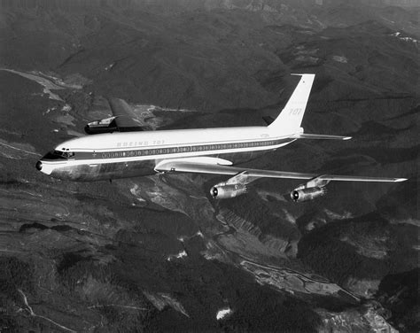 Boeing 707